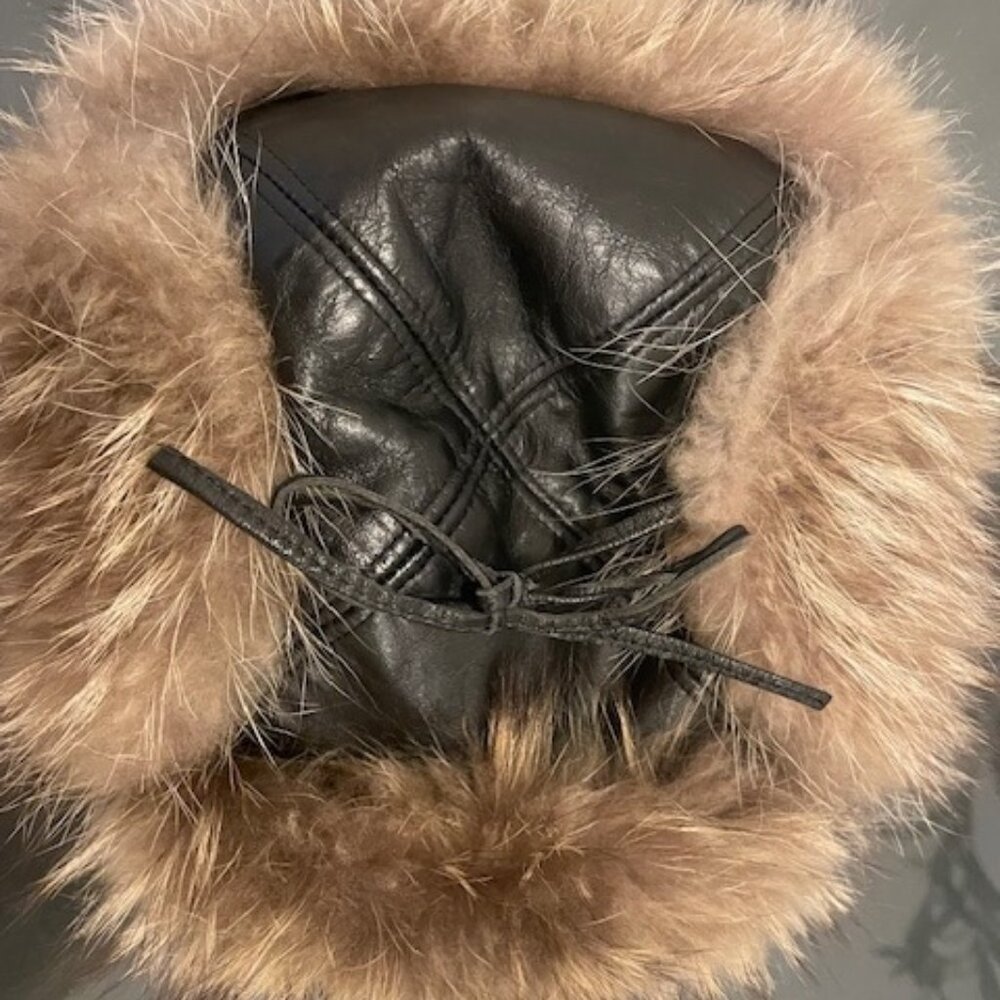 Luxurious 100% Fox Fur and Black Leather Postal Hat Women's S/M